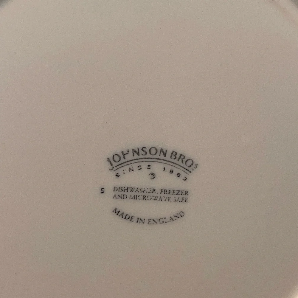 9 Total Mikasai Maxima & Cloverfield vintage plates